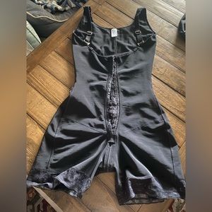 Uplady Columbian Guitarra Faja